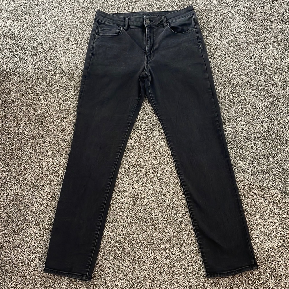 American Eagle Black Skinny Jeans